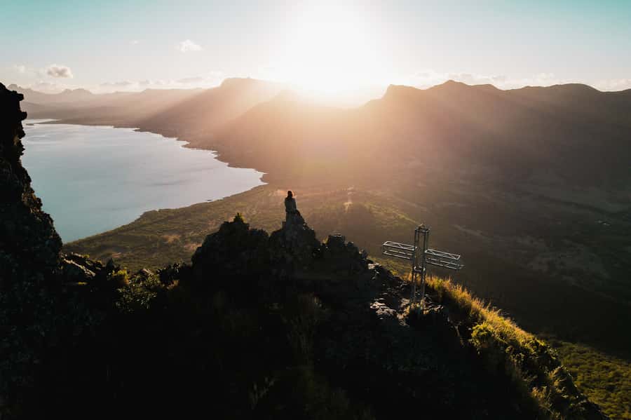 Mauritius: Le Morne Mountain Guided Sunrise Hike and Climb - Why Le Morne Brabant feels different from a normal hike