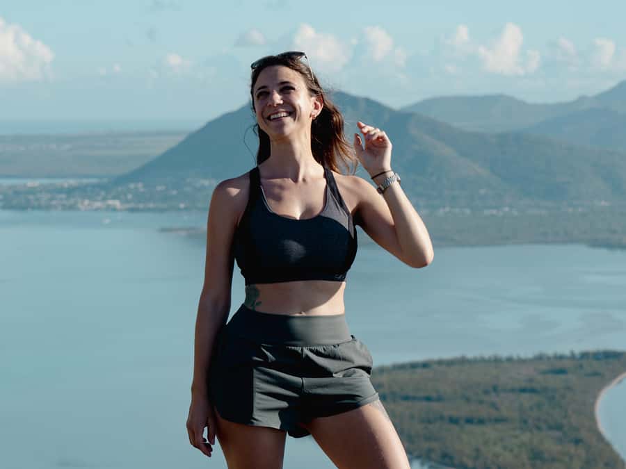 Mauritius: Le Morne Mountain Guided Sunrise Hike and Climb - Reaching the 470-meter summit at sunrise