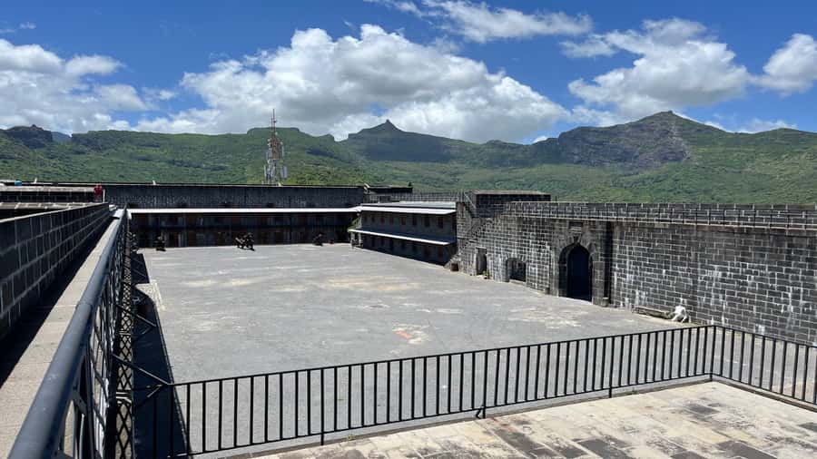 Mauritius: Northern Tour w/Port Louis Market, Temple & Beach - Mont Choisy and Trou-aux-Biches offer beach time