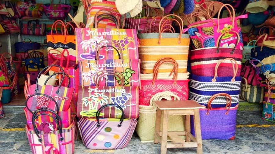 Mauritius: Northern Tour w/Port Louis Market, Temple & Beach - Port Louis market gives the day its local start