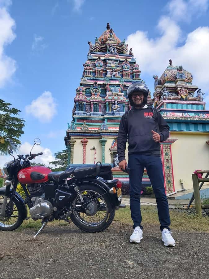 Mauritius: On-road Motorcycle Full Day Trip - Six hours on Mauritius by motorcycle
