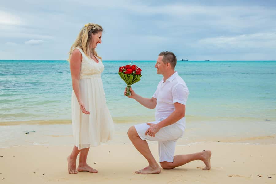 Mauritius: Photoshoot at Mont Choisy Beach - Sun, weather, and choosing the right mood