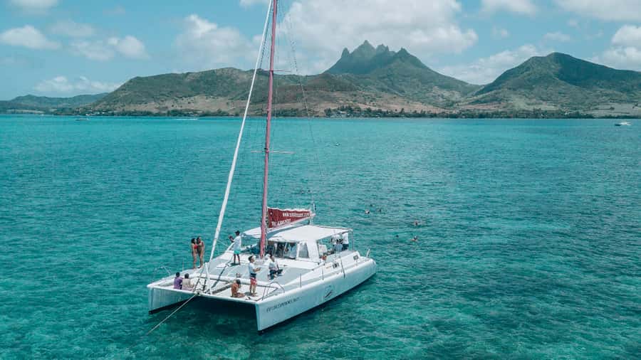 Mauritius: Private Catamaran Tour to île aux Cerfs - From Chez Tino to Mauritius’s east coast