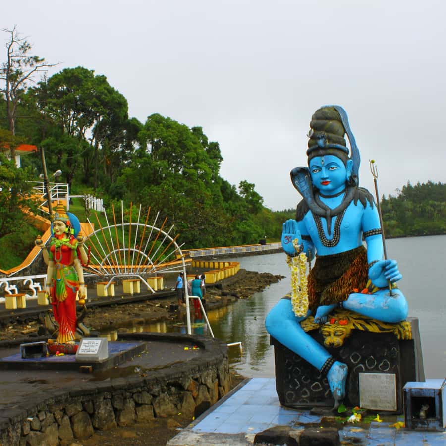 Mauritius: Private Full Day Tour with Entry Tickets & Lunch - Chamarel Waterfalls and the Seven Coloured Earth