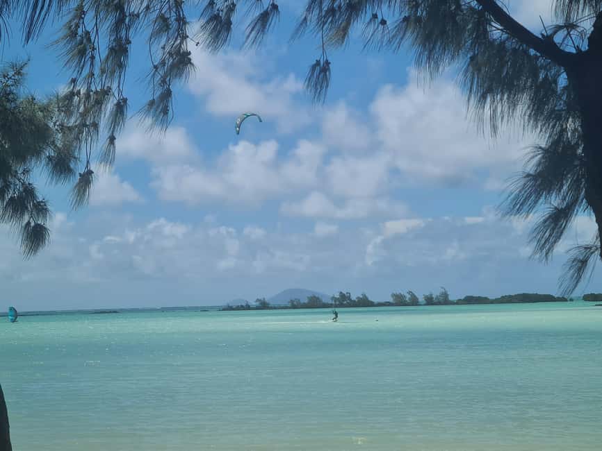 Mauritius: Private Guided Tour All Round The Island - What this private Mauritius tour is really offering