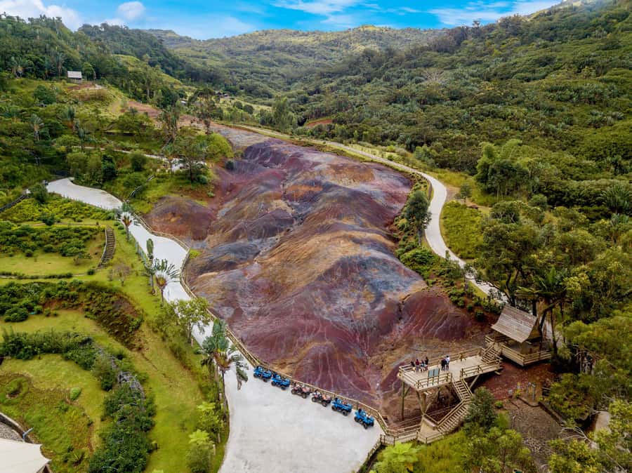 Mauritius: Private South Tour with Pickup - Trou aux Cerfs crater and Curepipe views