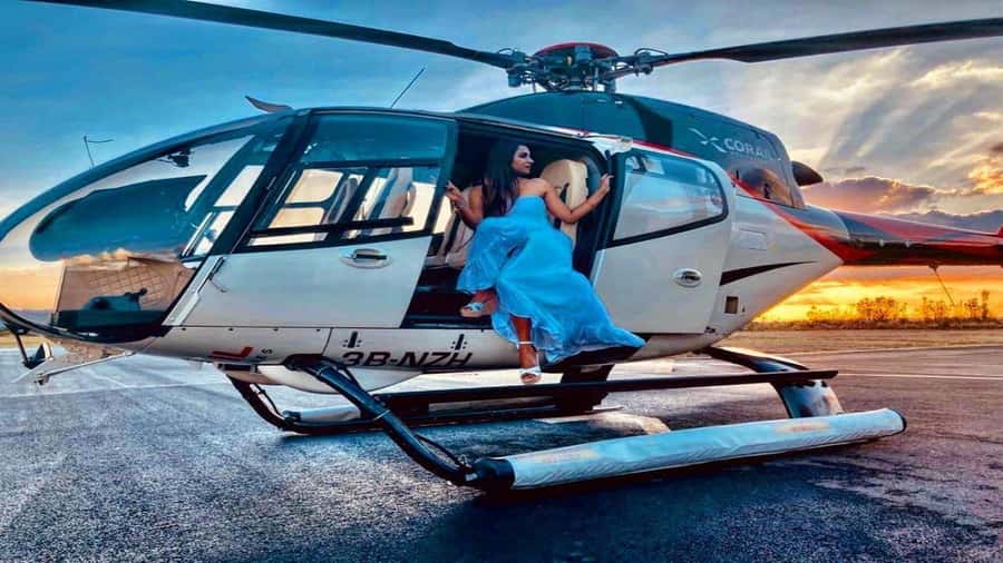 Mauritius: Scenic Helicopter Flight with Hotel Transfers - The underwater waterfall optical illusion