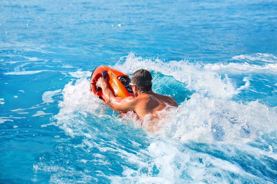 Mauritius: Seabob Diving Experience - The Short Boat Ride Across Grand Baie