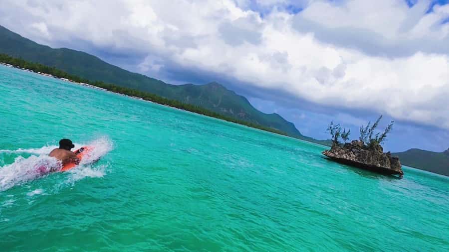 Mauritius: SEABOB exploration in the northern natural aquariums - The 10-minute safety briefing