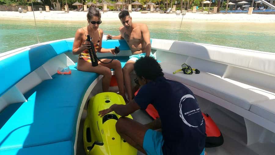 Mauritius: SEABOB exploration in the northern natural aquariums - Twenty minutes for swimming and a break