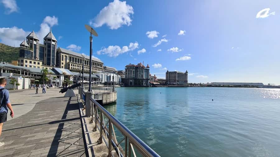 Mauritius: Shopping Tour - Port Louis Markets & Grand Baie - Port Louis markets: start with everyday Mauritius