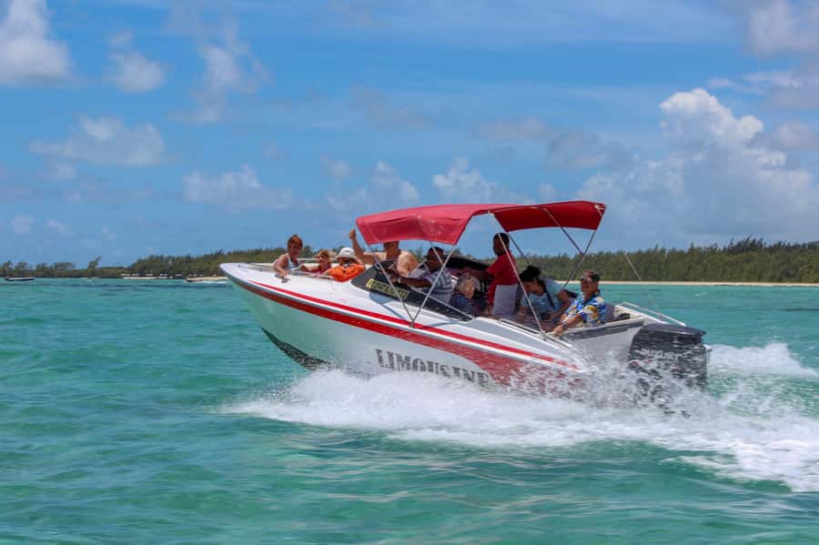 Mauritius: Speedboat Tour to Ile aux Cerfs with Lunch - What $64 includes, and what it does not