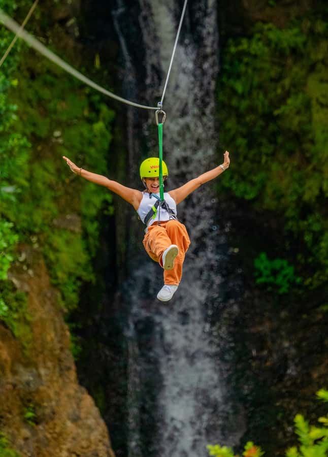 Mauritius: Vallé Advenature Park: Waterfall Zipline - Reaching the launch point and getting ready