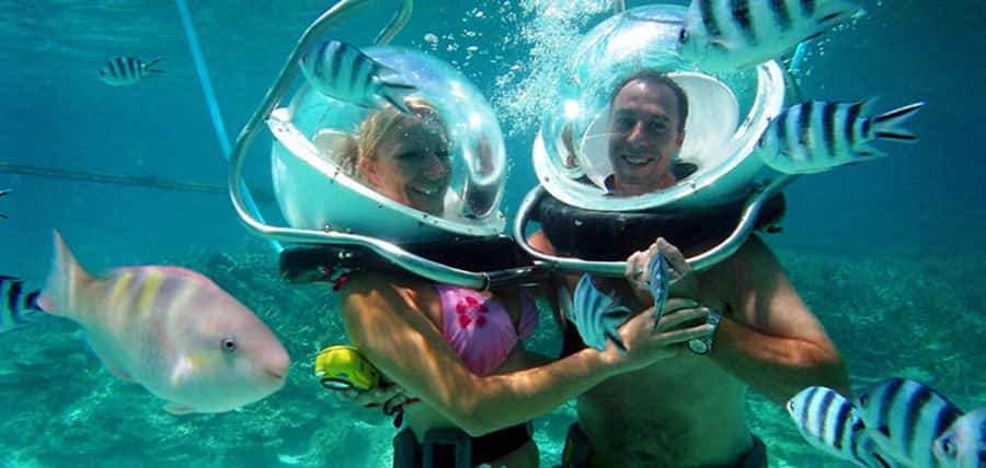 Mauritius: Watersport Adventure Day with Lunch and Pickup - The tube ride, with room for four