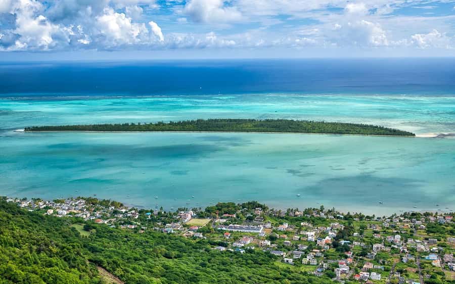 Mauritius West Coast DolphinSwim, CrystalRock,& lunch - Starting from Tamarin at 9:00 AM