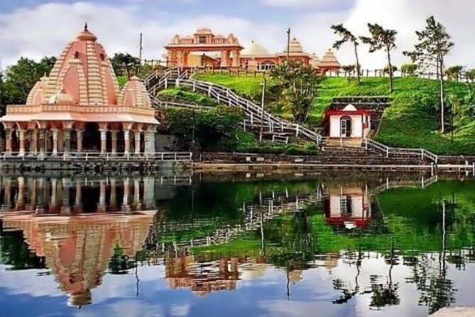 Picturesque South Tour Of Mauritius, Incl Lunch,7-Coloured Earth - Grand Bassin and Ganga Talao: the cultural heart of the day