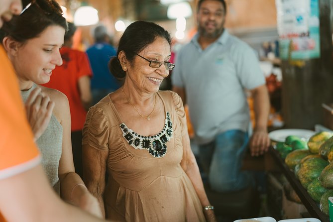Port-Louis Street Food Tour - The guides make the difference