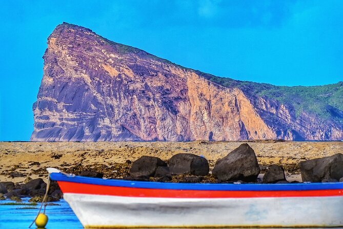 Private A/C CAR Guided FULL DAY tour North of Mauritius - Caudan Waterfront and Aapravasi Ghat