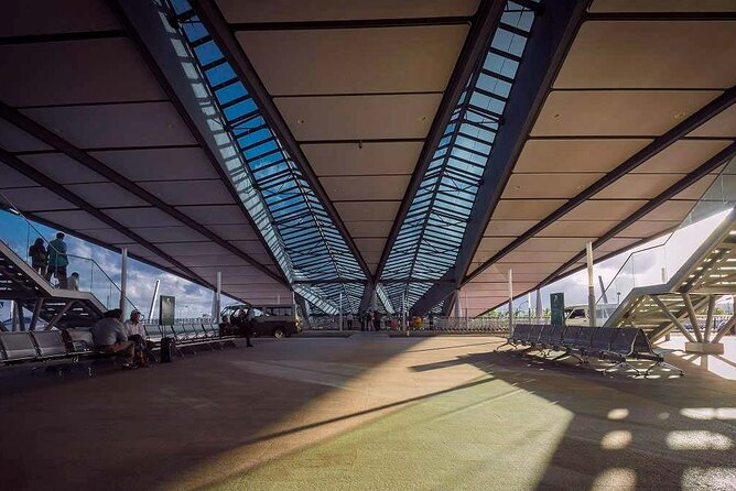 Private Airport/hotel Transfers - Timing, Opening Hours, and Traffic