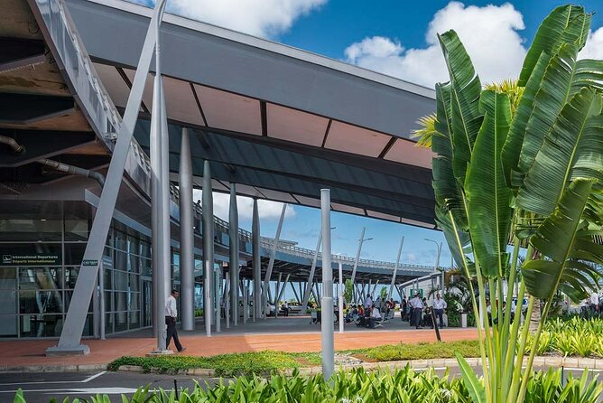 Private Airport/hotel Transfers - Comfort, Luggage, and Families