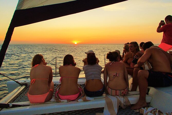 Private Exclusive Sundowner catamaran with Dinner & Transfer - Key points at a glance