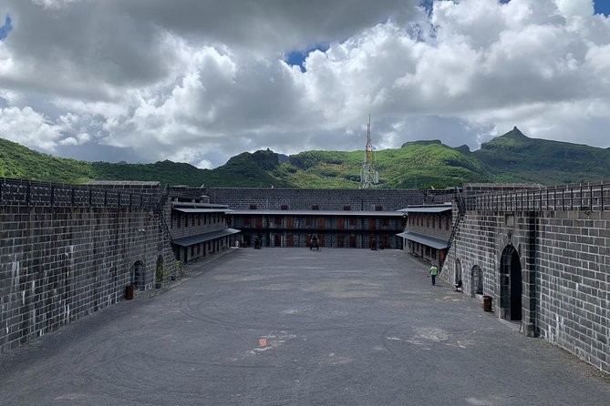 Private Guided Tour of Northern Mauritius with Shopping in Port Louis - Pamplemousses Botanical Garden: allow for the extra fee