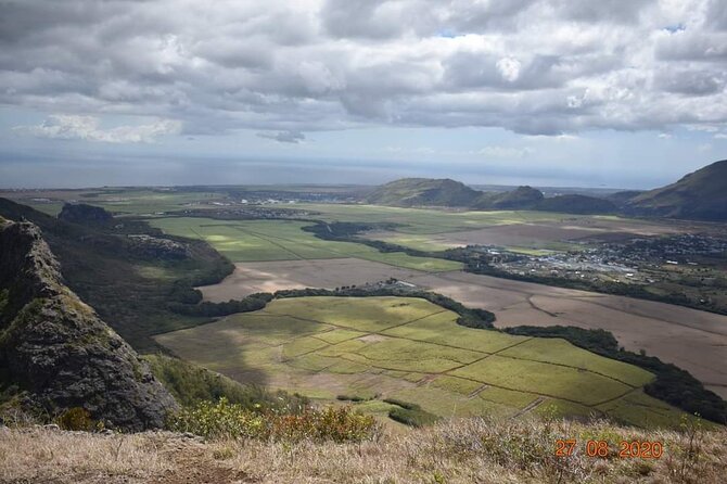 Private hike to the mountain of three mamelles - Meeting the guide at Phoenix, Beau Songes Link Road