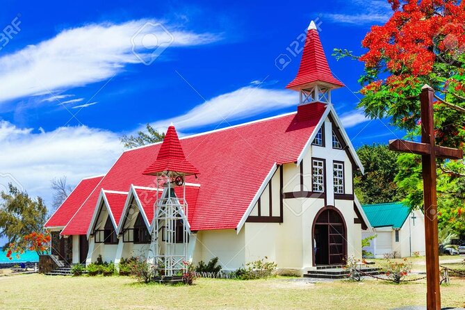Private Tour in Northern Mauritius - Starting high at Citadel Fort Adelaide