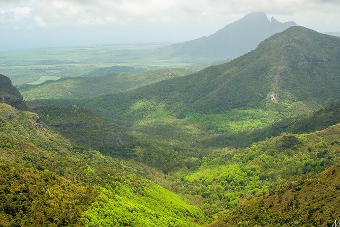 South of Mauritius :Full day package including Chamarel Coloured earth & lunch - Maconde Point and the coastal road