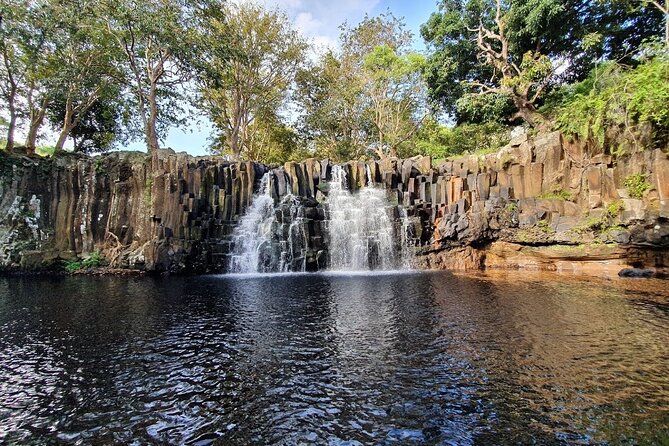 South of Mauritius :Full day package including Chamarel Coloured earth & lunch - Lunch, snacks, and the driver’s role