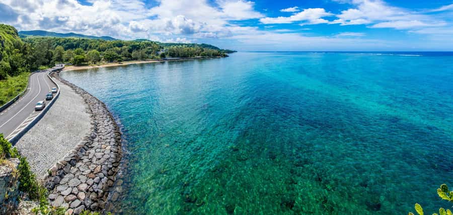 South of Mauritius : Full day Private with lunch & Chamarel - The Ile aux Benitier viewpoint and southern photo stops