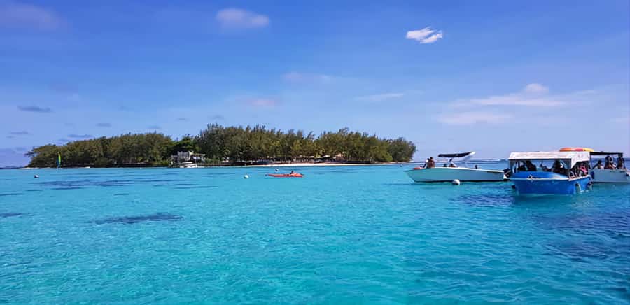 South Of Mauritius Quadbike and Snorkeling Blue Bay - A southern Mauritius day with two very different moods