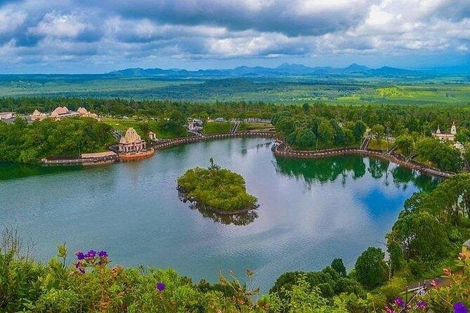 South-West of Mauritius Private Full-Day Scenic Tour - From Trou d’Eau Douce to the island’s southwest