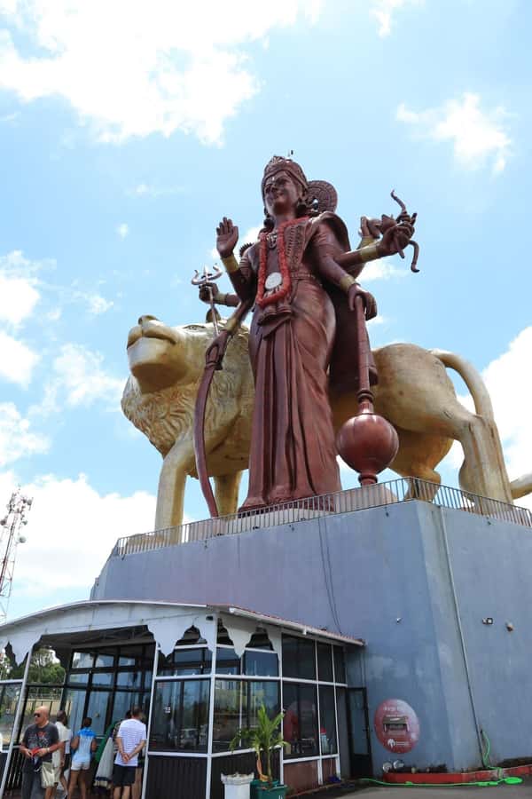 South West Tour Of Mauritius - Floreal Square and the first sightseeing stretch