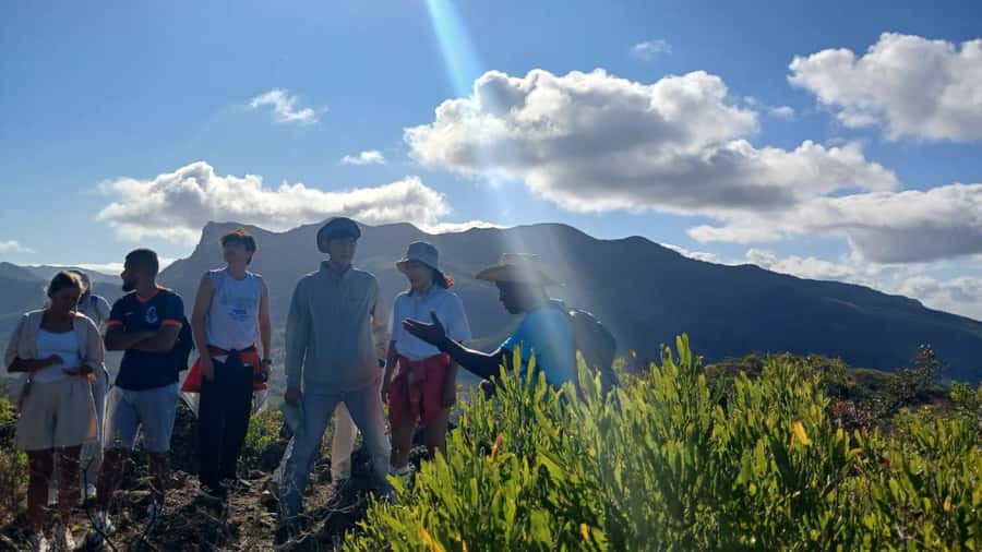 Sunrise hike at Le Morne Brabant with Local Guides (UNESCO) - Coffee, a small local touch, and the return