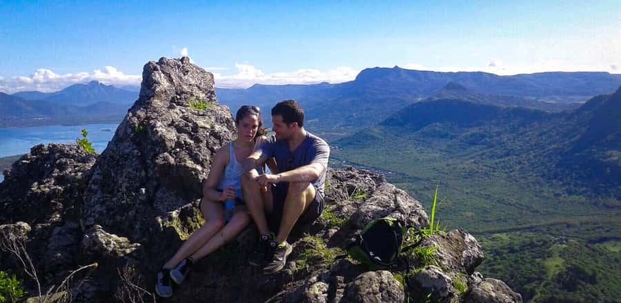 Sunrise hike at Le Morne Brabant with Local Guides (UNESCO) - Who should book this four-hour hike?