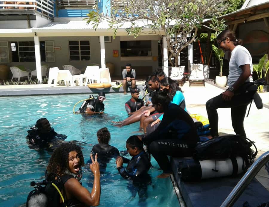 Tamarin Bay: Beginners Scuba Diving Experience - Why Tamarin Bay works for a first underwater lesson