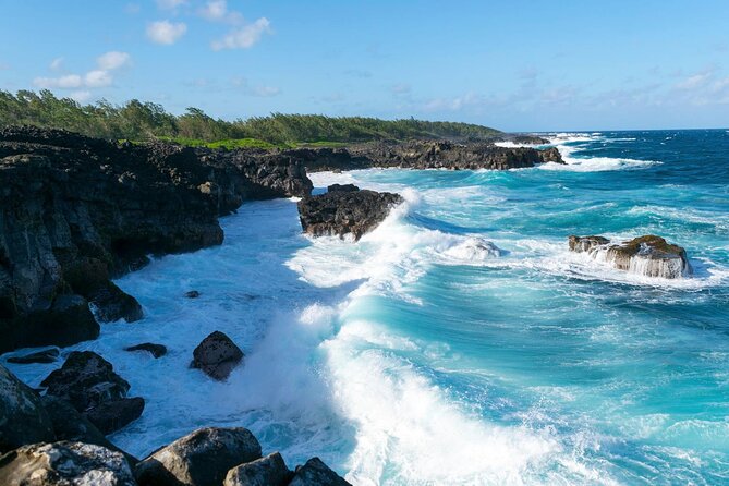 The Wild East of Mauritius: Full-day tour including 2-hour Quad-Biking & Lunch - Pont Naturel and the rough edge of the sea