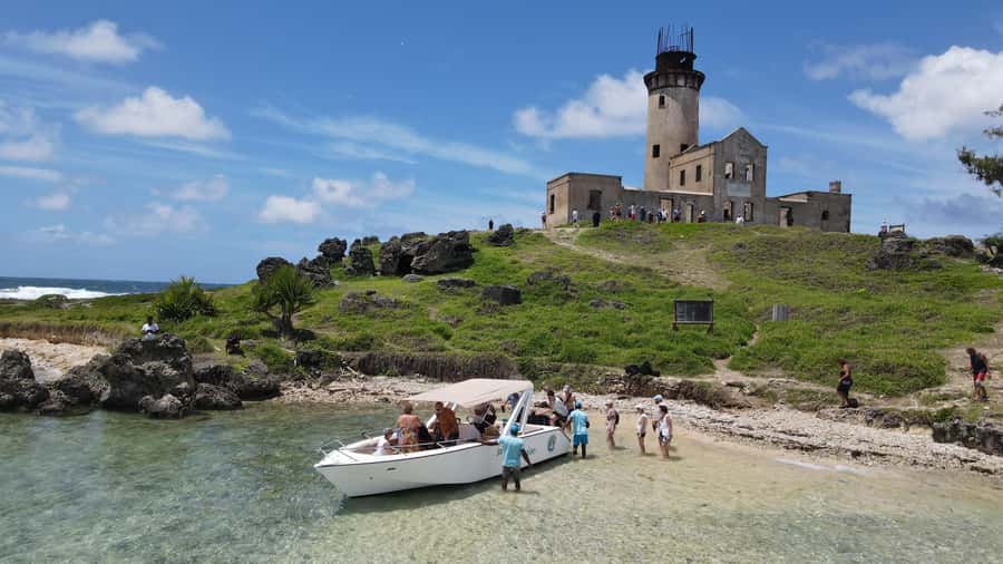 Trou d'Eau Douce: 5 Islands Tour with Snorkeling and BBQ - Five things worth knowing before you go