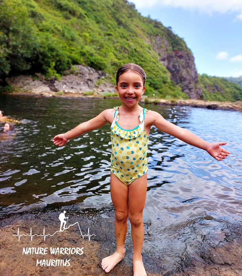 Vacoas-Phoenix: Private Hiking Tour to Tamarind Falls - Entering the Tamarind River canyon