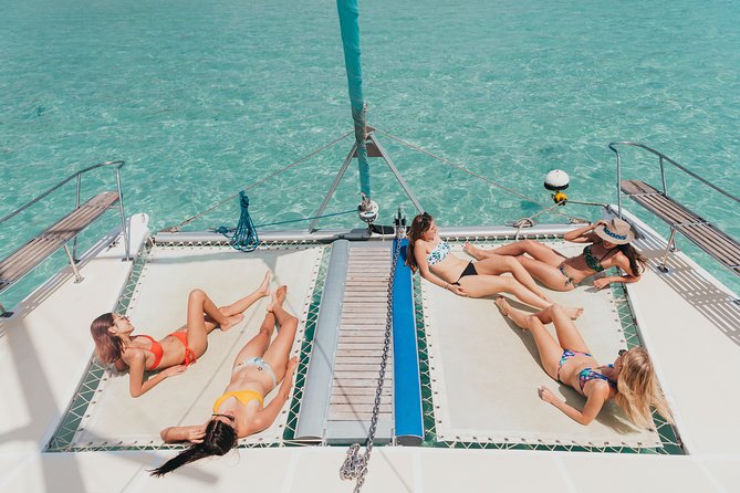 WEST Shared Cruise : OCÉANE Full Day Catamaran Ile aux Bénitiers - How the $69.69 price holds up