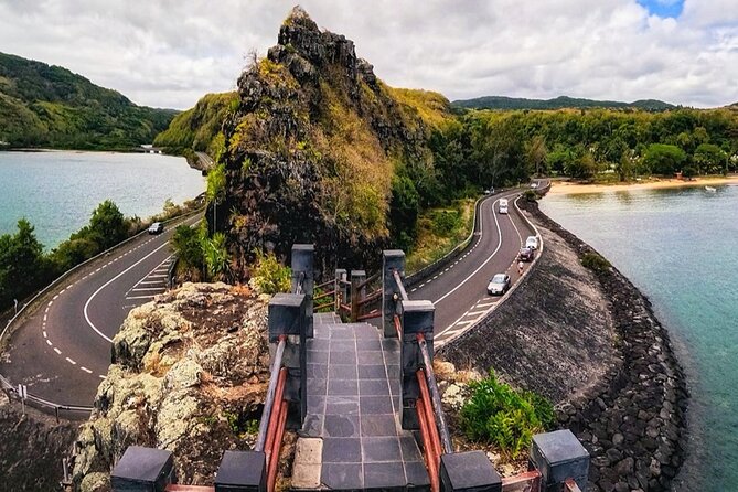 Wild South with Waterfalls & Rare Exotic Viewpoints with Lunch - Key points to know before booking